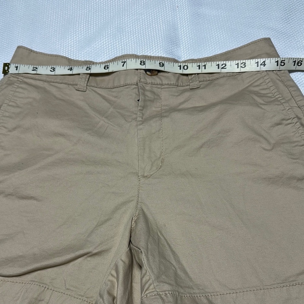 Old Navy Tan Bermuda Shorts with Flat Front Design - Picture 5 of 8